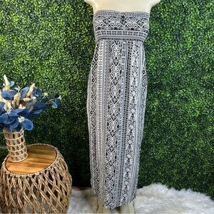 Nwt boutique‎ Black and White Strapless maxi Dress back cut out
